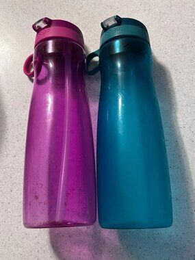 Set of 2 Pogo 40 oz Large Water Bottles Flip Spout Teal Blue &amp; Magenta